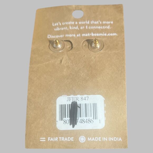 Matr Boomie Fair Trade Handmade Earrings Black White Beaded Dangle NEW - Picture 2 of 2